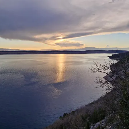 Adria Lila Kacjak Amazing View